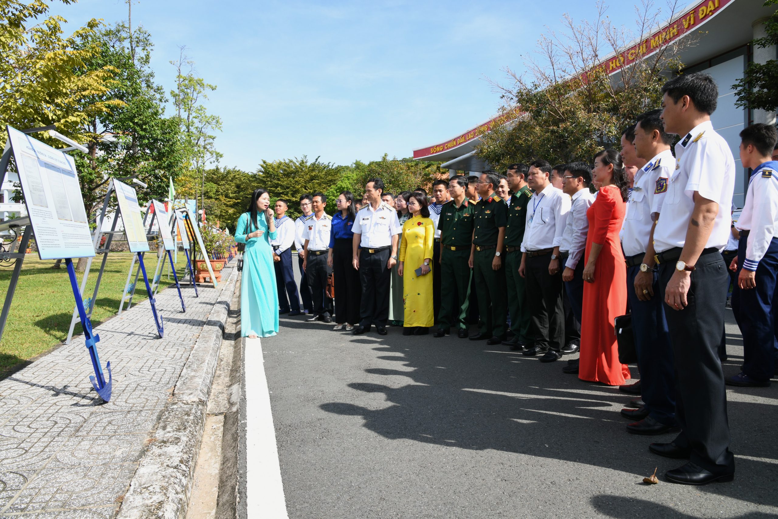 Triển lãm “Hoàng Sa, Trường Sa – Biển, đảo thiêng liêng”