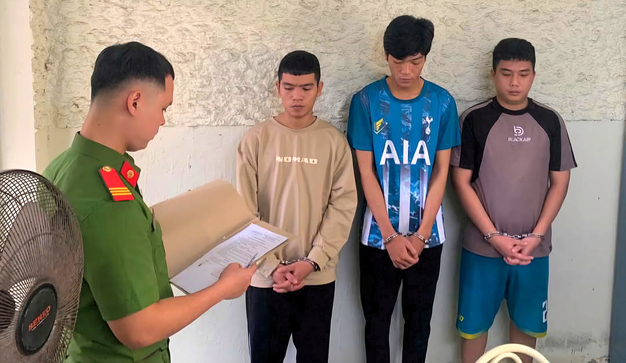Các đối tượng đánh shipper ở Đà Nẵng tử vong đối diện mức án nào?- Ảnh 1. Các đối tượng đánh shipper ở Đà Nẵng tử vong đối diện mức án nào?- Ảnh 1.