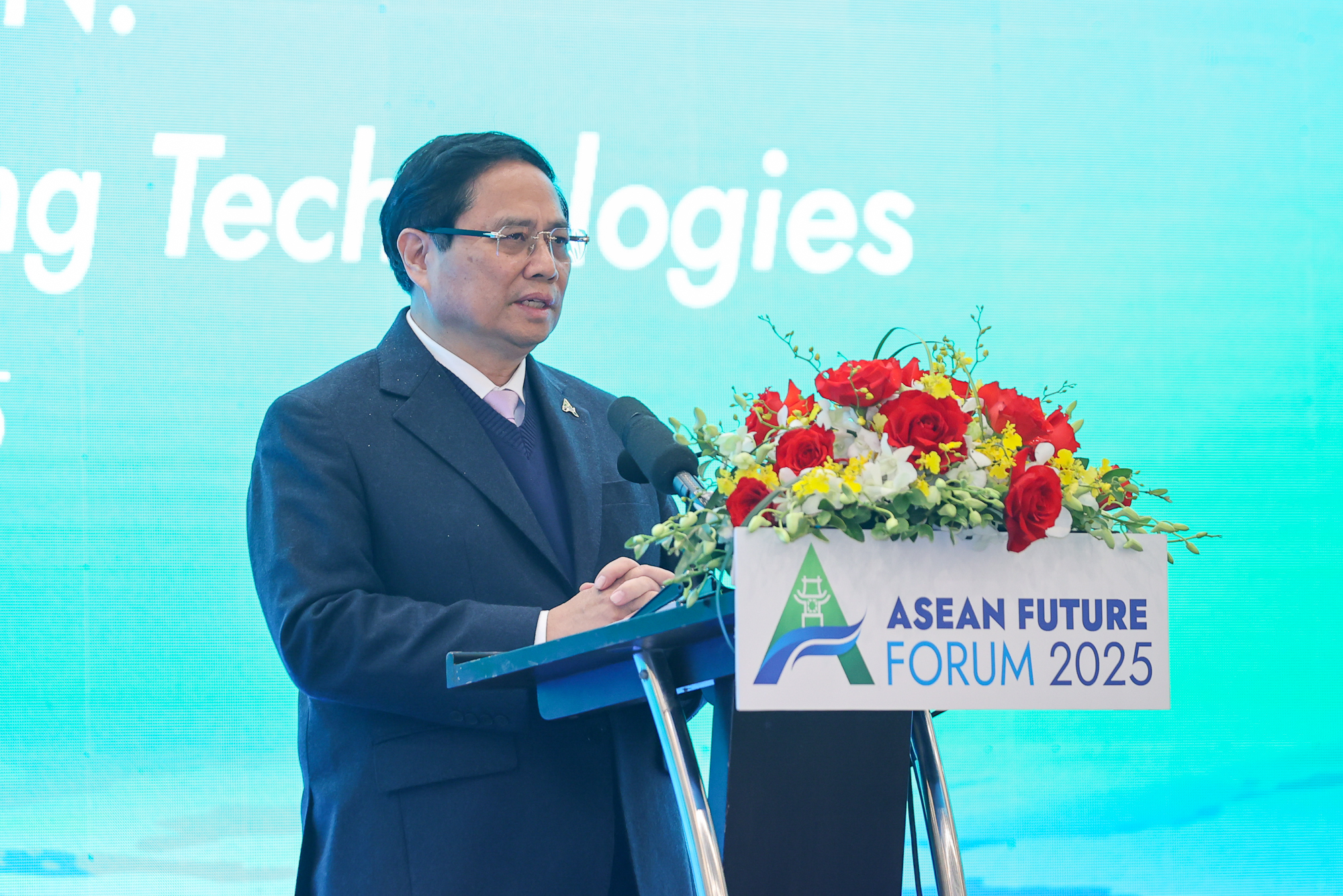 Thủ tướng: Các tập đoàn lớn cần chuyển giao công nghệ cho ASEAN chứ không chỉ bán sản phẩm- Ảnh 1.