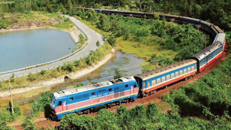 Thủ tướng Chính phủ: Quyết liệt triển khai các dự án đường sắt chiến lược